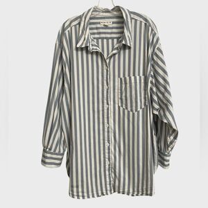 Ava & Viv Striped Button Up Shirt Women's Size 1X Grey White Collared Pocket